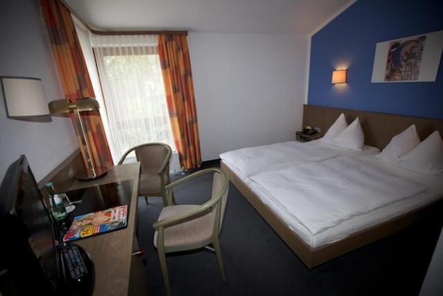 Hotel Astra Ulm Zimmer foto