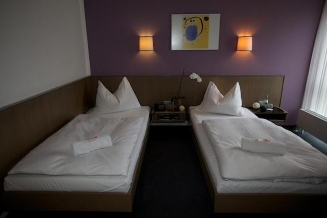 Hotel Astra Ulm Zimmer foto