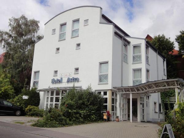 Hotel Astra Ulm Exterior foto